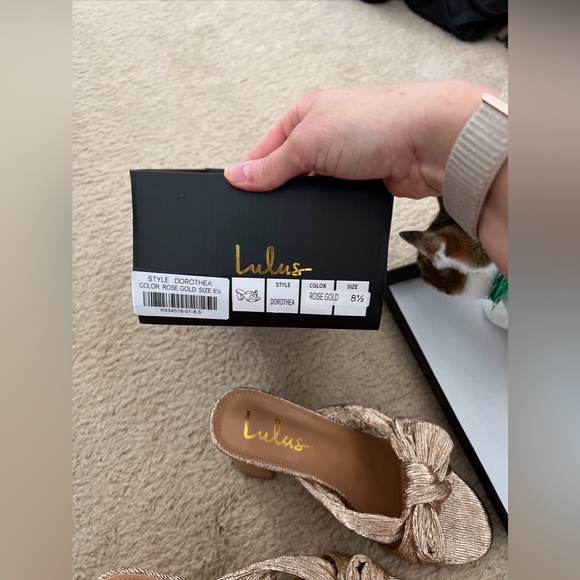 New with box lulus gold bow heels size 8.5 - Picture 2 of 5